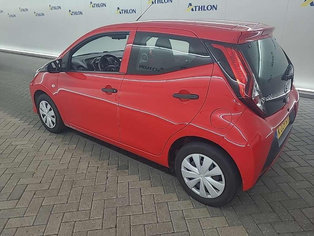 TOYOTA Aygo 1.0 VVT-i x-fun 5D 53kW Athlon Edition photo