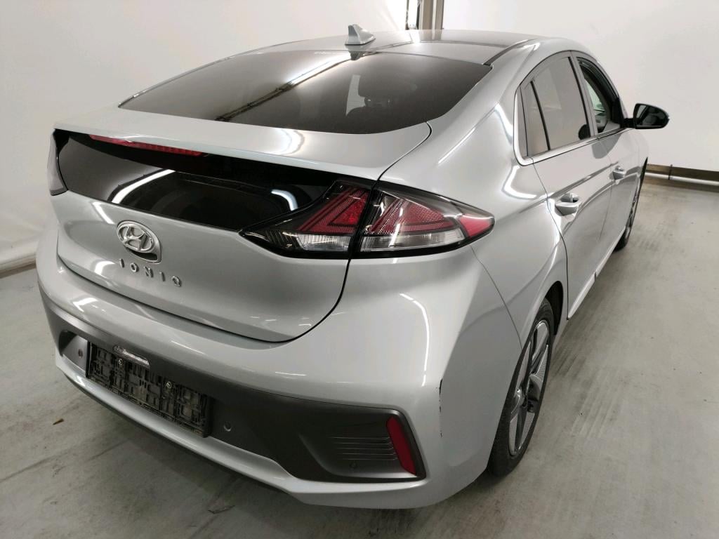 HYUNDAI IONIQ 1.6 GDI ISG DCT HYBRID SHINE photo