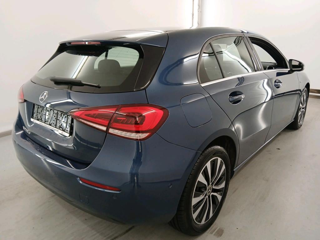 MERCEDES-BENZ A-CLASS 1.3 A 250 E DCT  Mirror Advantage  Parking Mirror Advantage Parking photo