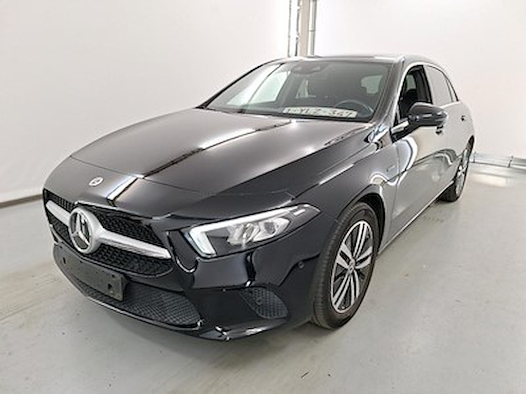 MERCEDES-BENZ A-CLASS 1.3 A 250 E DCT BUSINESS SOLUTION