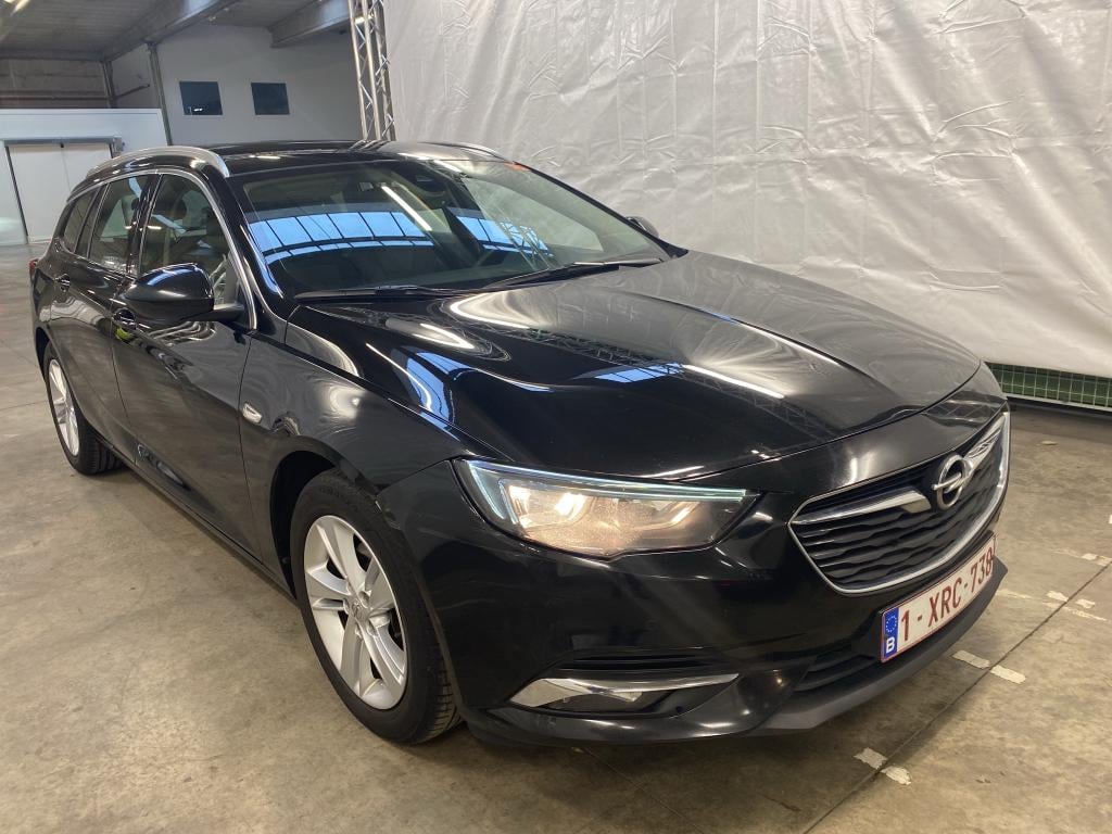 OPEL INSIGNIA SPORTS TOURER DIESEL 1.6 CDTI Innovation (EU6.2) photo