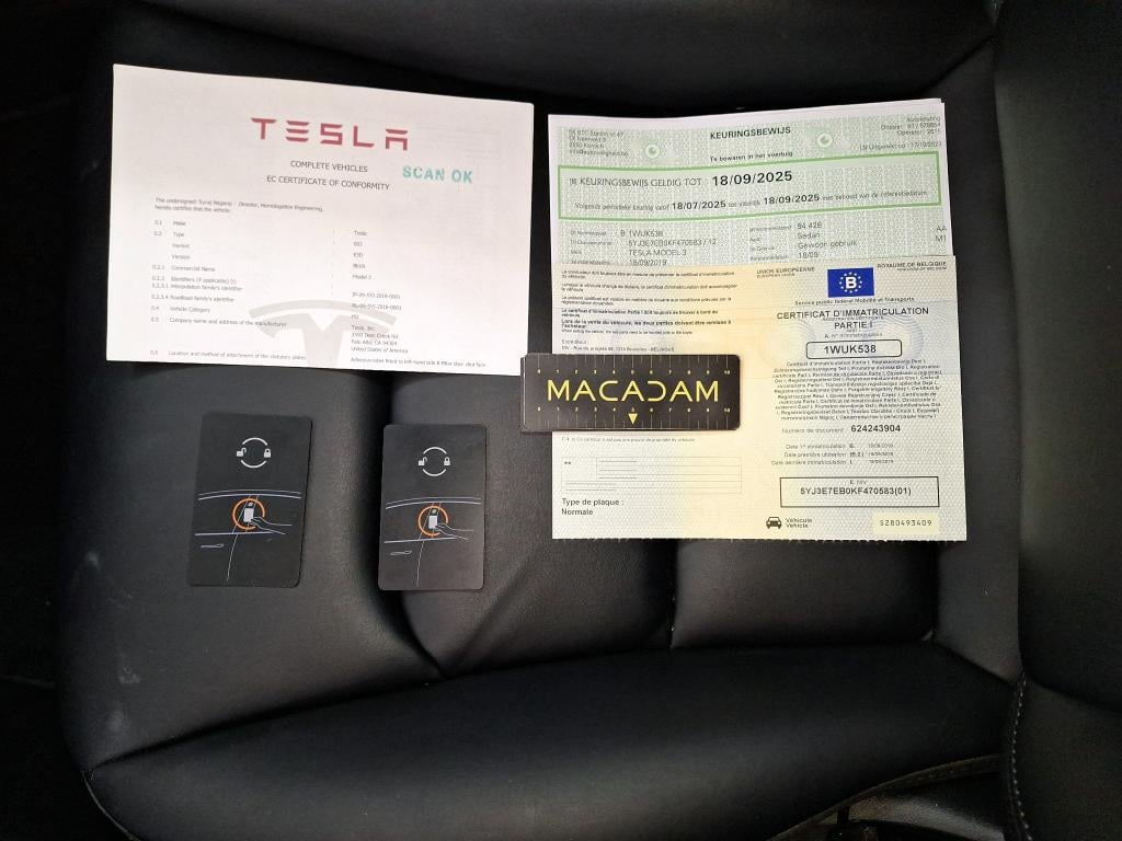 TESLA MODEL 3 75 kWh Long-Range Dual Motor photo