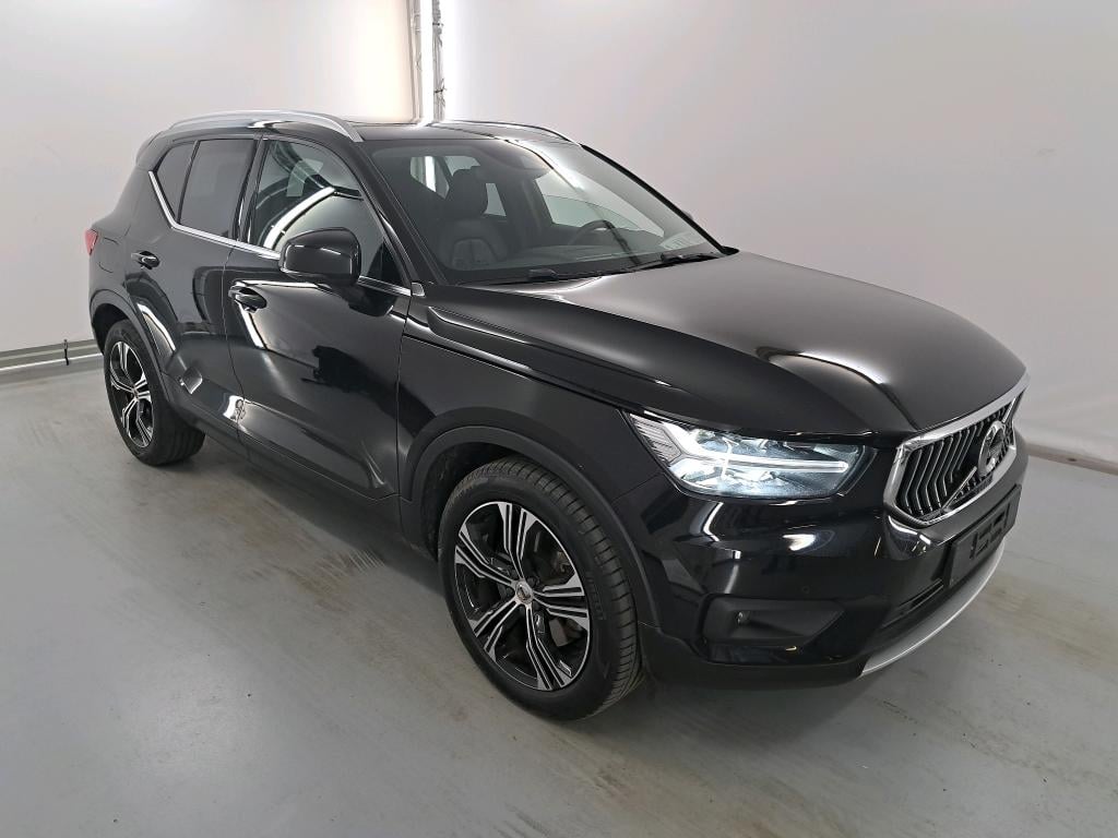 VOLVO XC40 1.5 T5 TE PHEV Inscription DCT Xenium Intellisafe Pro Park Assist Winter photo