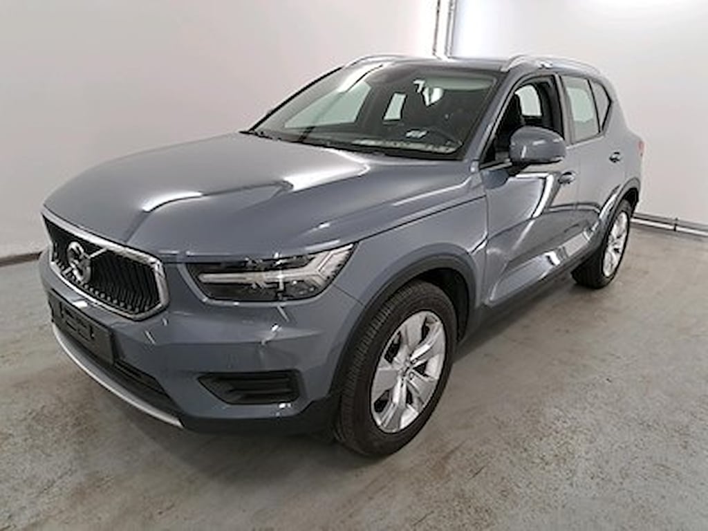 VOLVO XC40 DIESEL 2.0 D3 Momentum Pro Intellisafe Pro Park Assist Premium Audio