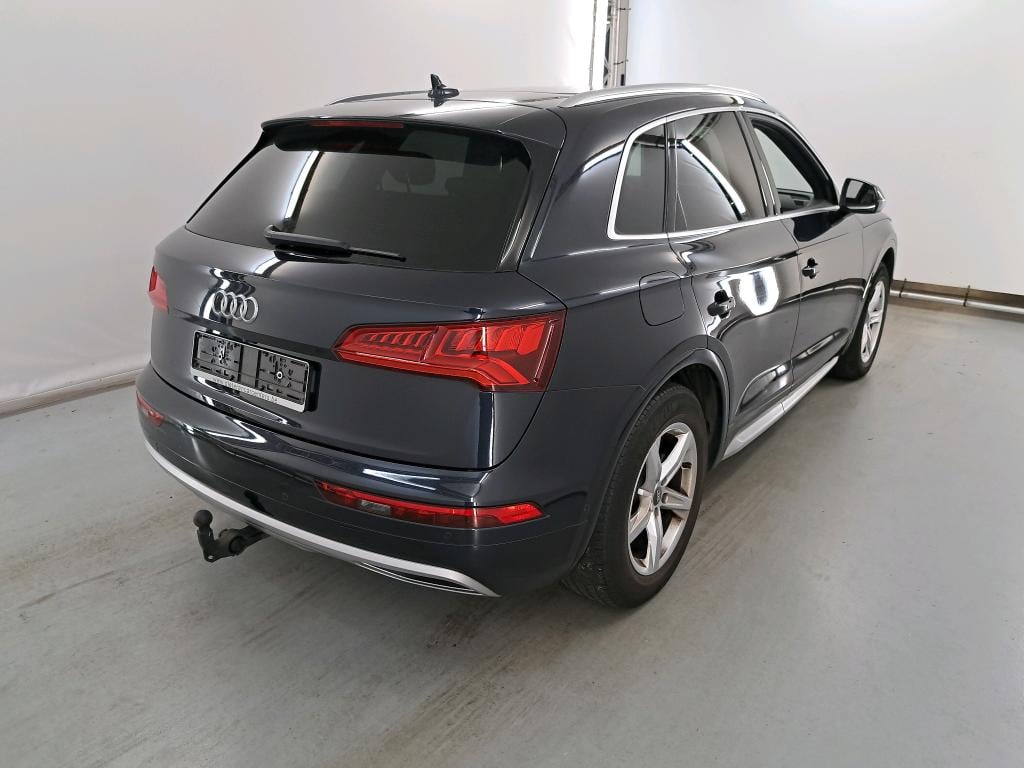 AUDI Q5 DIESEL - 2017 35 TDi Sport (EU6d-TEMP)  Business Plus Module assistance Ville &amp; Tour - Outdoor photo