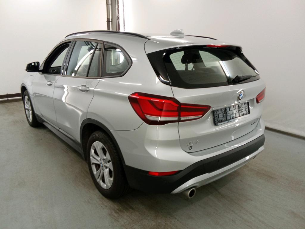 BMW X1 1.5 XDRIVE25E (162KW) Business Plus Navigation system with Head-up display photo