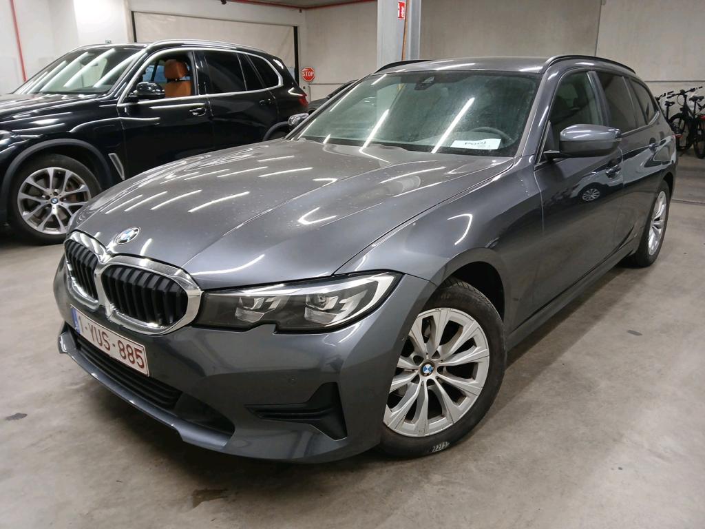 BMW - BMW 3 TOURING 318dA 136PK Advantage Pack Business With Heated Vernasca Sport Seats &amp; Live CockPit Pro &amp; Driving Assistant &amp; Parking Assistant Pack