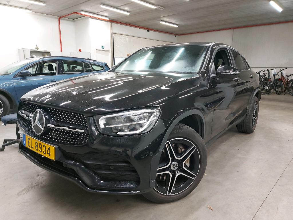 MERCEDES - MER GLC COUPE 300 e 320PK DCT 4MATIC Business Solution AMG &amp; Night &amp; Pano Roof  * HYBRID *