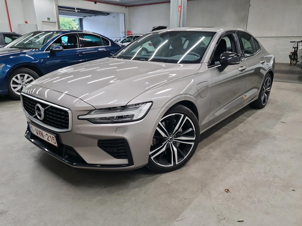 VOLVO - VOL S60 T8 392PK Geartronic R-Design Launch Edition &amp; Moritz Leather Sport Seats &amp; Pano Roof  * HYBRID *