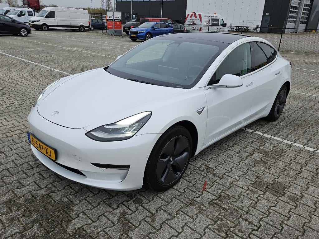 Tesla Model 3 258 kW photo