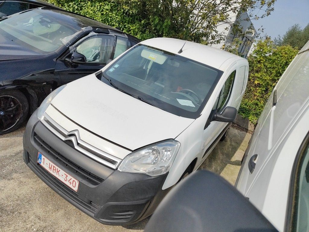 Citroën Berlingo L1 1.6 BlueHDi 100 MAN Business 4d !!! Technical Issue !!!