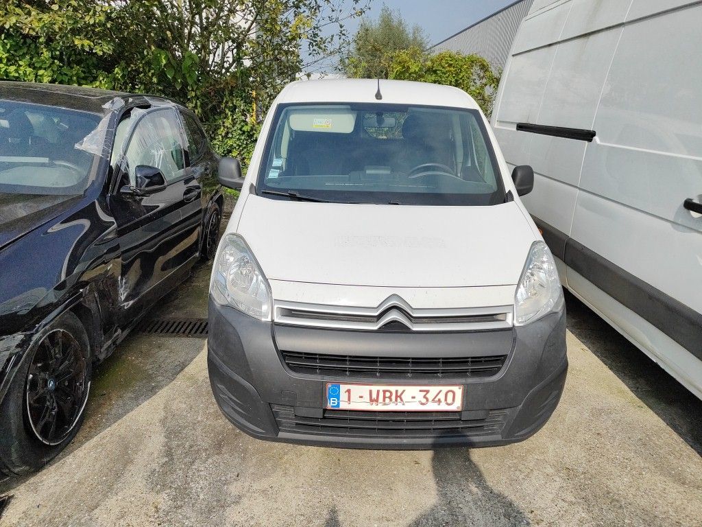 Citroën Berlingo L1 1.6 BlueHDi 100 MAN Business 4d !!! Technical Issue !!! photo