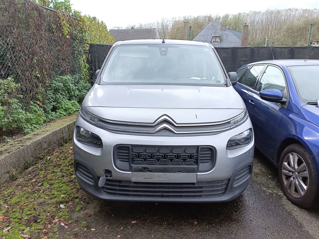 Citroën Berlingo Multispace 1.2 PureTech 110 MAN6 S&S Live M 5d!!Technical issue!!! photo