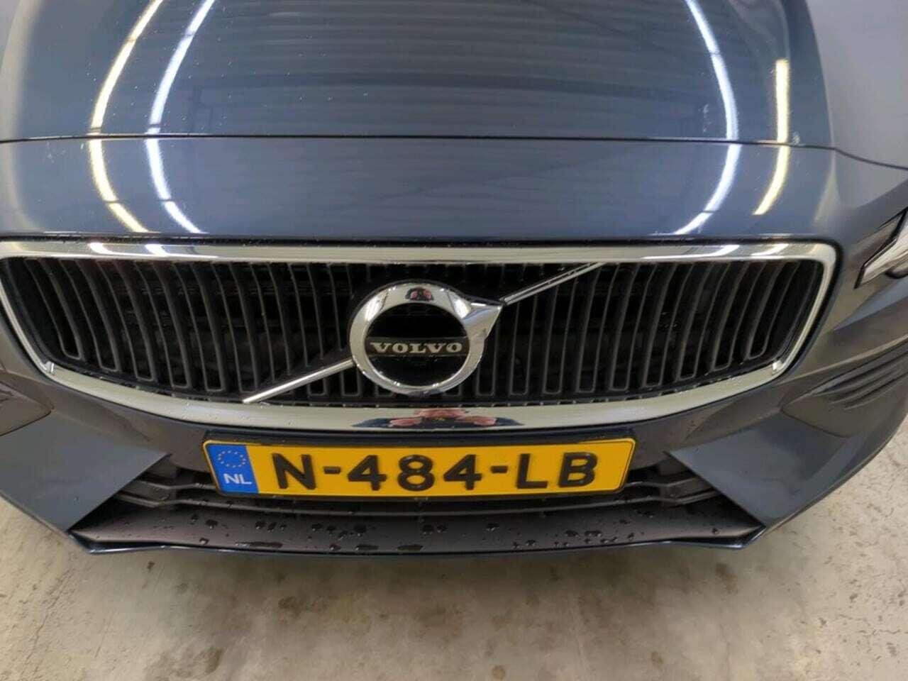 VOLVO V60 2.0 photo