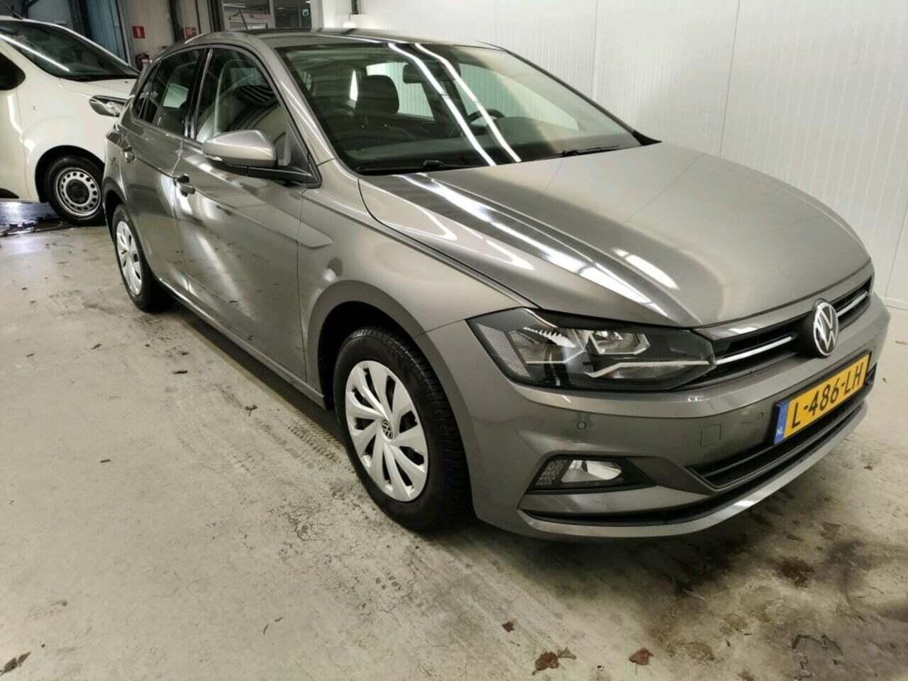 VOLKSWAGEN POLO 1.0 T photo