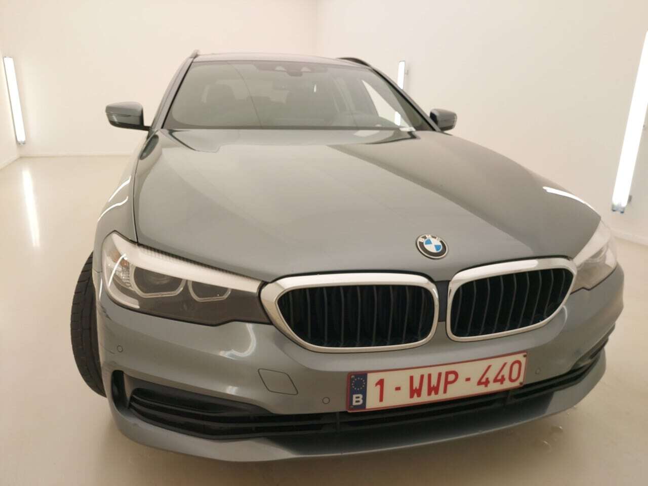 BMW 5-SERIE TOURING 518DA BUSINESS EDITION photo