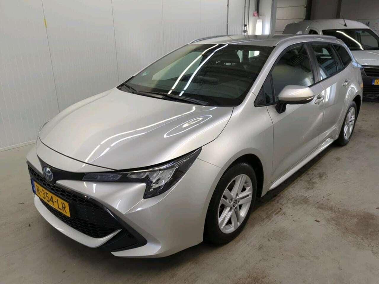 TOYOTA Corolla Touring Sports 1.8