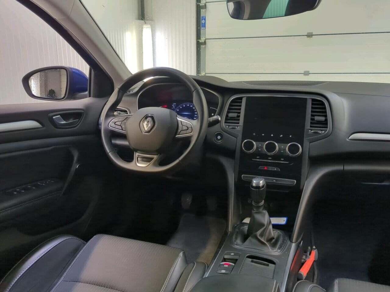 RENAULT Mégane Estate 1.3 T photo