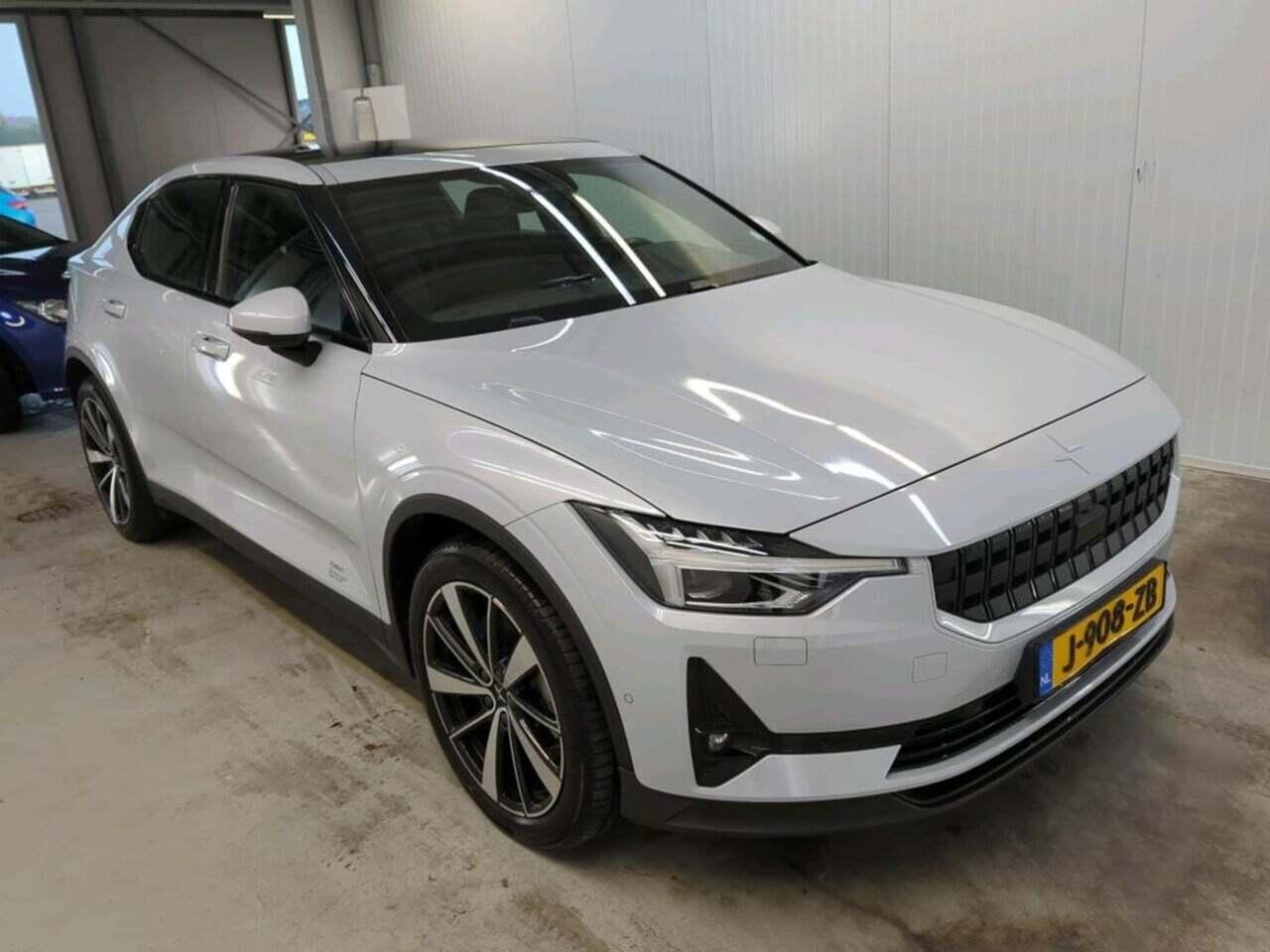 Polestar 2 Long Range D photo