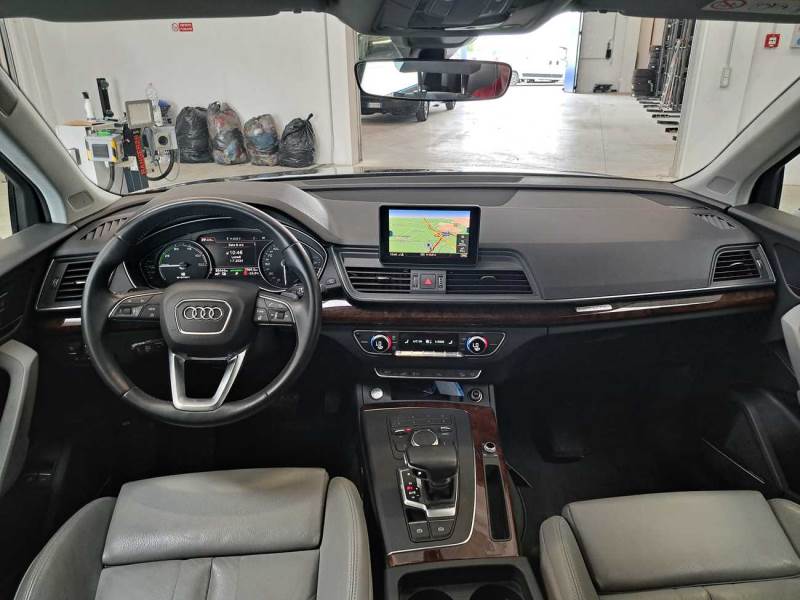 Audi 130 AUDI Q5 / 2016 / 5P / SUV 50 TFSI E BUSINESS QUATTRO S TRONIC photo