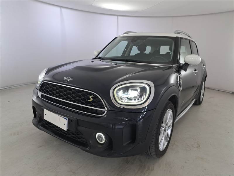 Mini 30 MINI COUNTRYMAN / 2016 / 5P / BERLINA COOPER S E ALL4 HYPE AUTOMATICA