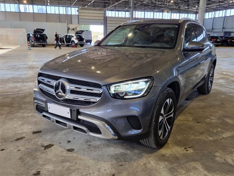 Mercedes 52 MERCEDES-BENZ GLC / 2019 / 5P / SUV 300 E 4MATIC EQ-POWER BUSIN. EXTRA AUT