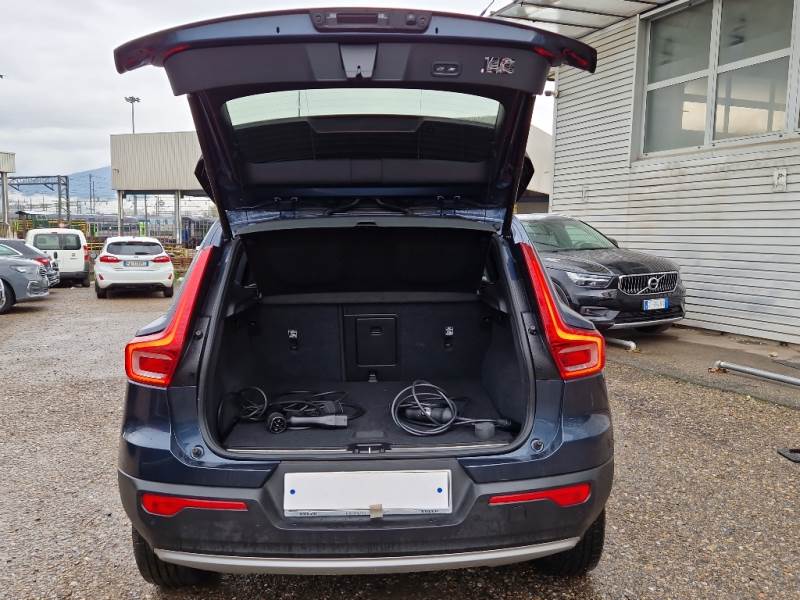 Volvo 218 VOLVO XC40 / 2017 / 5P / SUV T5 PLUG-IN HYBRID AUTO RECHARGE INSCR. photo