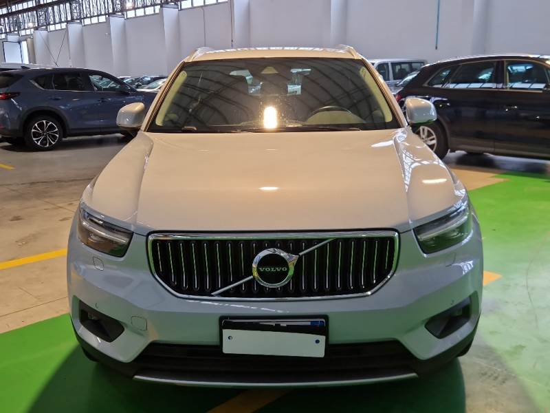 Volvo 218 VOLVO XC40 / 2017 / 5P / SUV T5 PLUG-IN HYBRID AUTO RECHARGE INSCR. photo