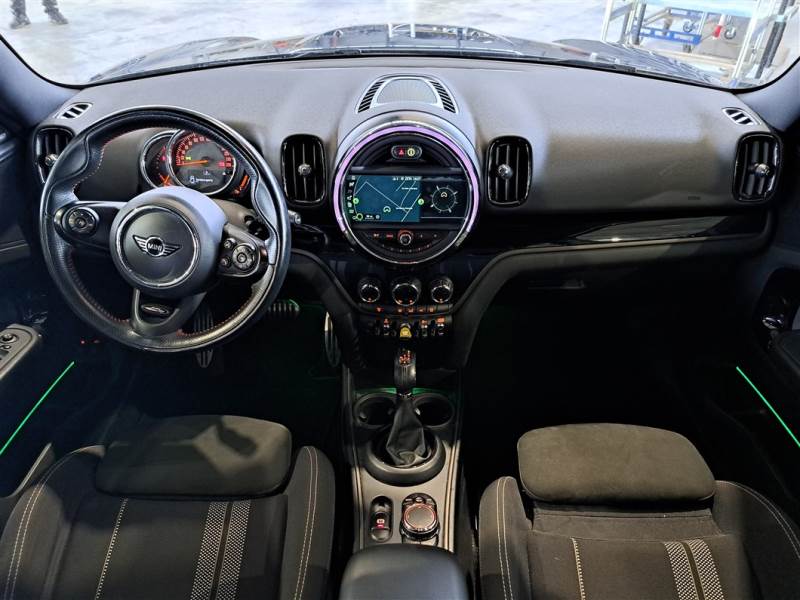 Mini 30 MINI COUNTRYMAN / 2016 / 5P / BERLINA COOPER S E ALL4 HYPE AUTOMATICA photo