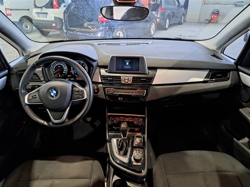 BMW 29 BMW SERIE 2 ACTIVE TOURER / 2018 / 5P / MONOVOLUME 225XE IPERFORMANCE AUTOM. photo