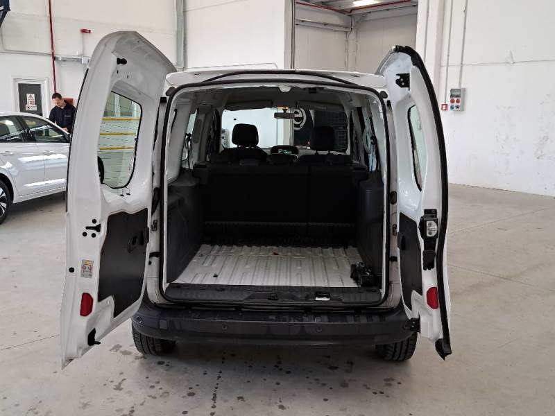 Renault 4 RENAULT KANGOO / 2013 / 4P / COMBI Z.E. 44KW MAXI COMBI ICE photo