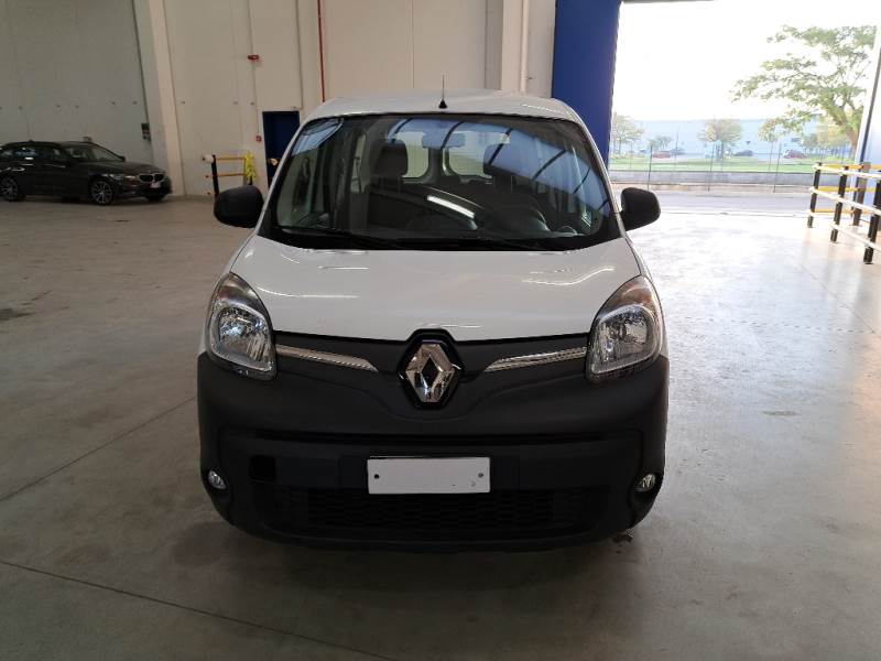 Renault 4 RENAULT KANGOO / 2013 / 4P / COMBI Z.E. 44KW MAXI COMBI ICE photo