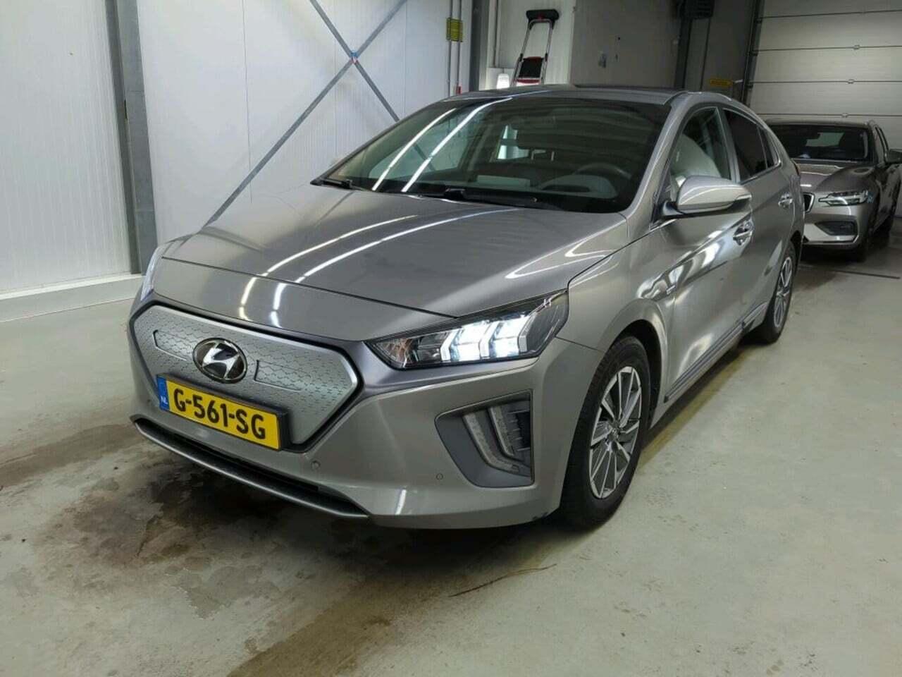 HYUNDAI IONIQ Premium