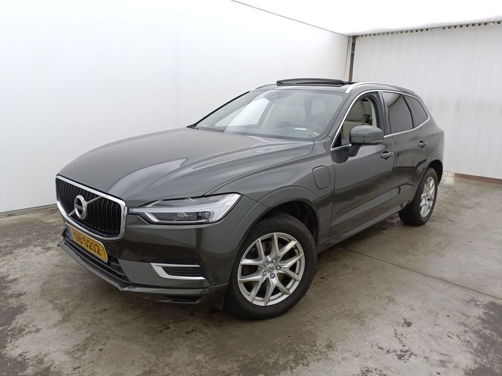 VOLVO XC60 2.0 T8 TE 303 AWD Momentum pro Plug-In Gear. 5d