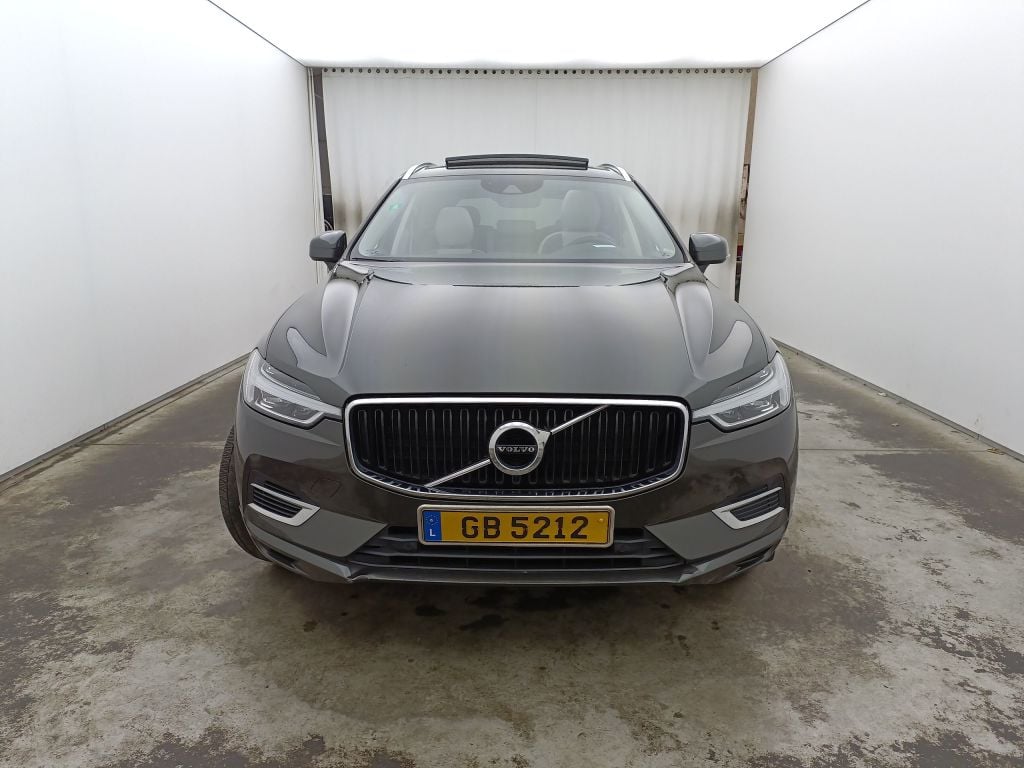 VOLVO XC60 2.0 T8 TE 303 AWD Momentum pro Plug-In Gear. 5d photo