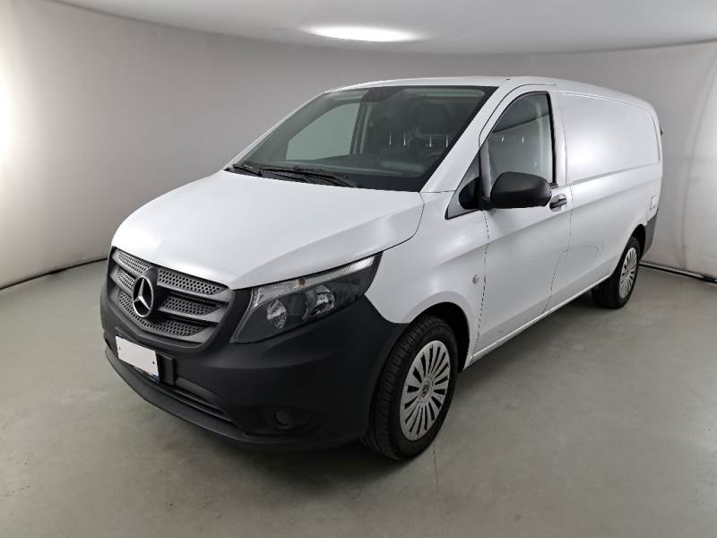 Mercedes 98 MERCEDES-BENZ VITO / 2014 / 4P / FURGONE 114 CDI RWD LONG