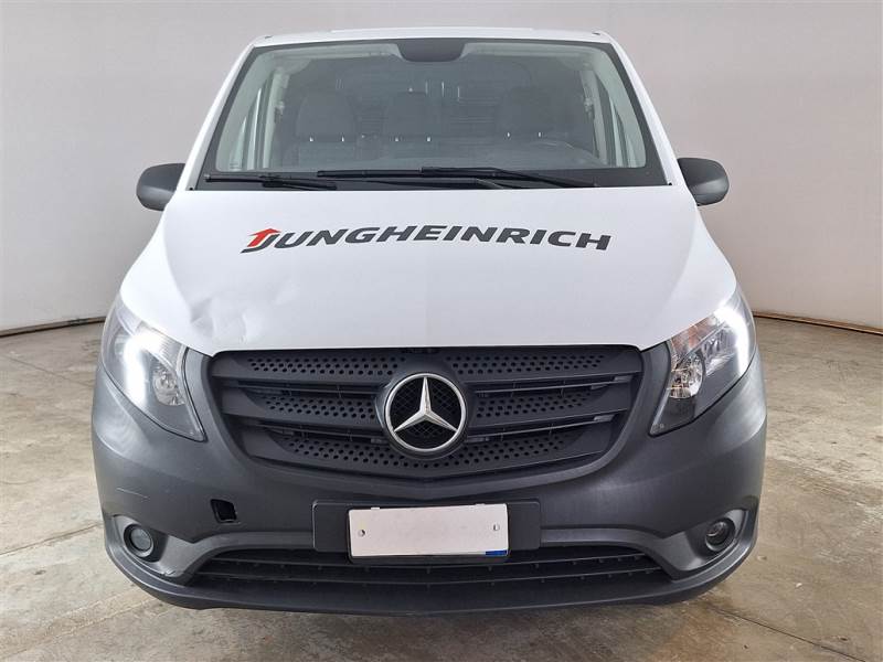 Mercedes 114CDILONG MERCEDES-BENZ VITO 2014 FURGONE 114 CDI LONG photo