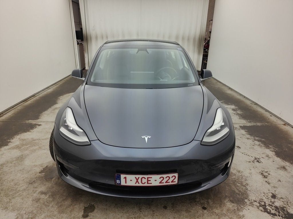 Tesla Model 3 Long-Range Dual Motor AWD 4d photo