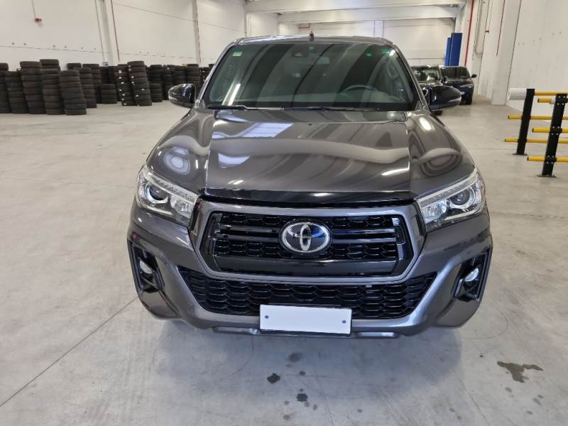 Toyota 6 TOYOTA HILUX / 2016 / 4P / AUT.CABINA DOPPIA 2.4 D-4D DC 4WD EXECUTIVE M/T photo