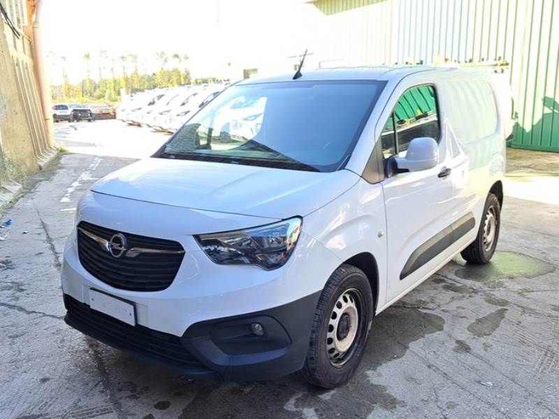 Opel 4 OPEL COMBO CARGO / 2018 / 3P / VETT. FURGONATA 1.6 DIESEL 75CV L1 1000 KG MT5