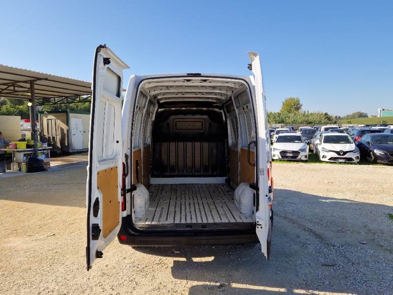 Renault 44 RENAULT MASTER / 2019 / 4P / FURGONE FG TA L2 H2 T35 DCI 135 ICE photo