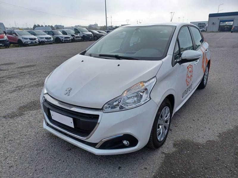 Peugeot 54 PEUGEOT 208 / 2015 / 5P / BERLINA VAN ACTIVE BLUEHDI 100CV