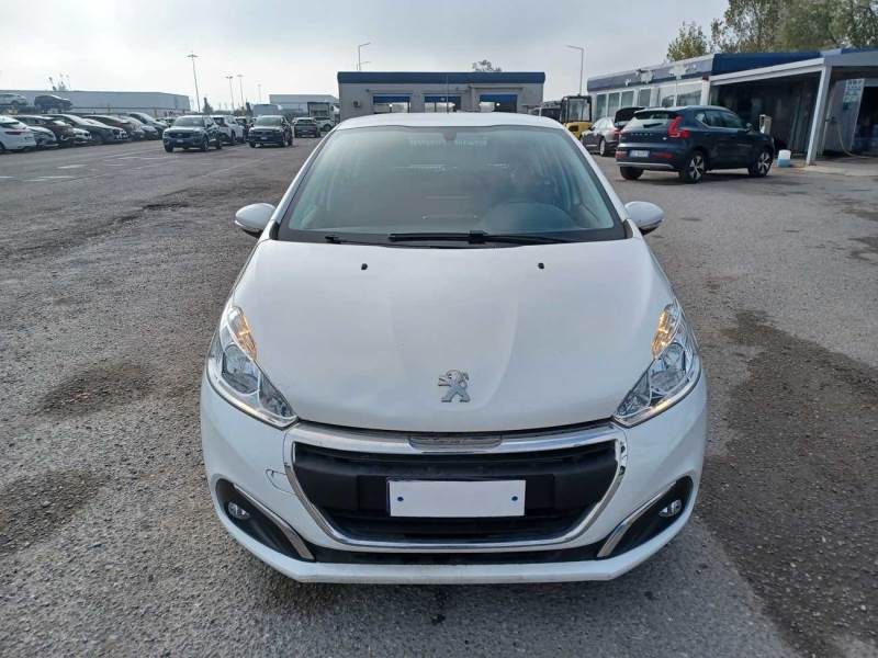 Peugeot 54 PEUGEOT 208 / 2015 / 5P / BERLINA VAN ACTIVE BLUEHDI 100CV photo