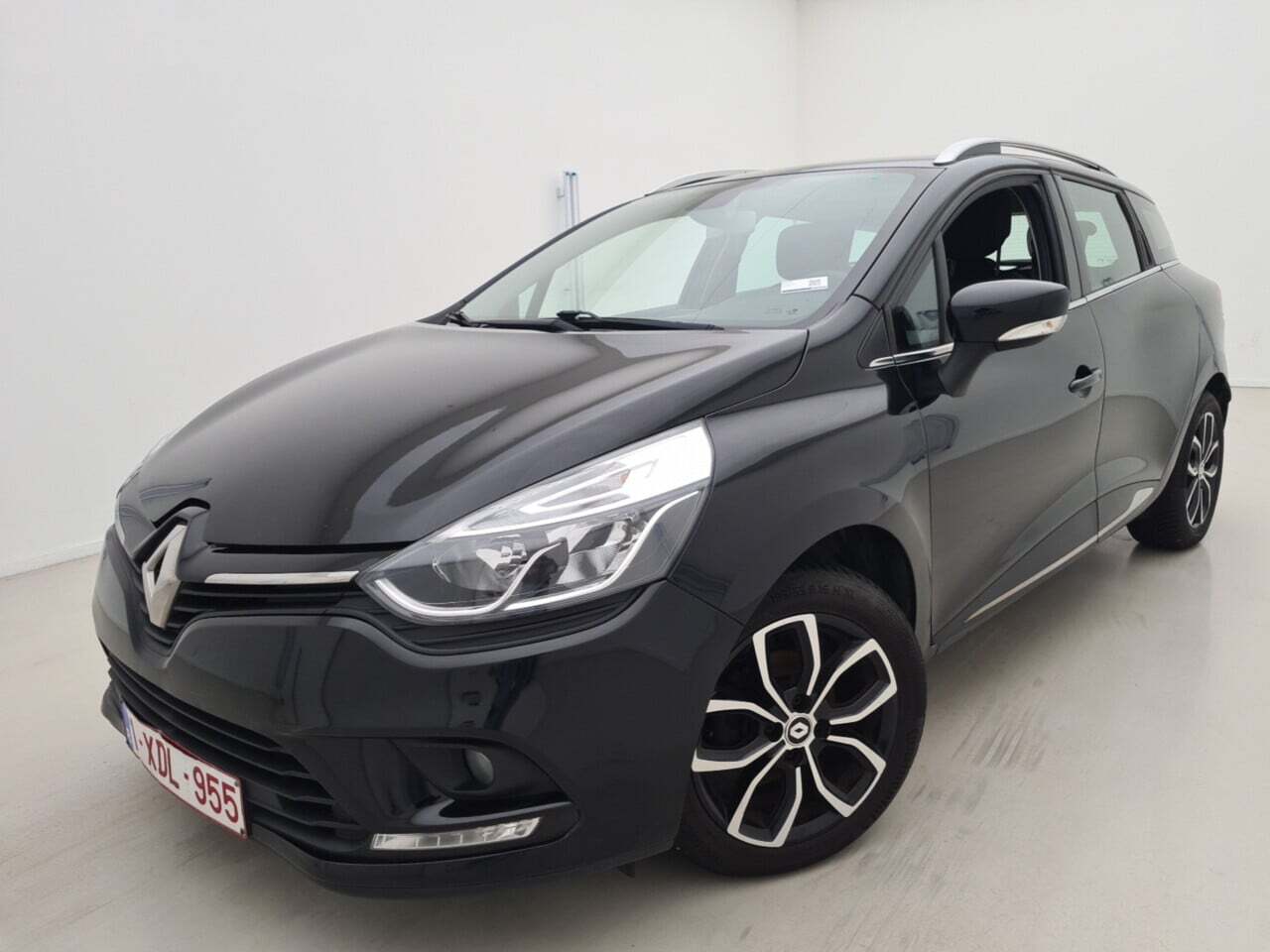 RENAULT CLIO ESTATE 0.9 TCE LIMITED