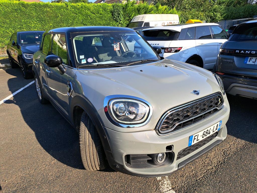 Mini Cooper SE ALL4 Exquisite 136+88ch BVA6 MINI Countryman / 2016 / 5P / Crossover Cooper SE ALL4 Exquisite 136+88ch BVA6 photo