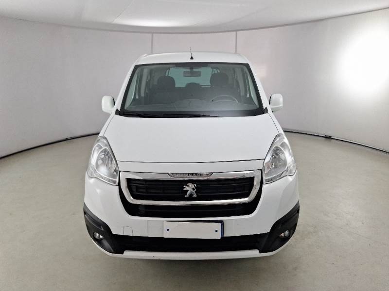 Peugeot 9 PEUGEOT PARTNER TEPEE / 2015 / 5P / VETT. FURGONATA 1.6 BLUEHDI 100CV TRACTION CONTROL MIX photo