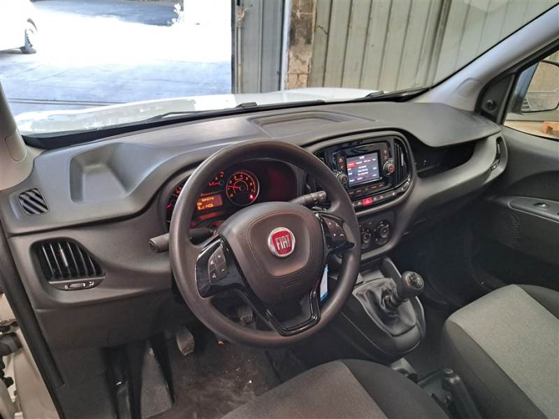 Fiat 58 FIAT DOBLÒ CARGO / 2014 / 4P / VETT. FURGONATA CH1 LOUNGE 1.4 NAT. POWER 120CV E6D photo