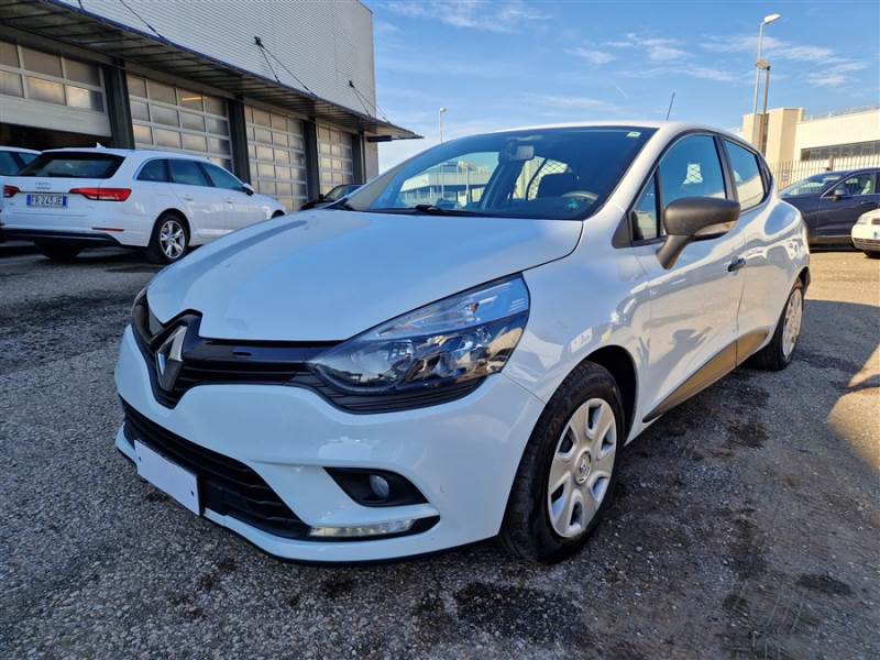 Renault VAN1.5DCI75 RENAULT CLIO / 2016 / 5P / BERLINA VAN 1.5 DCI 75