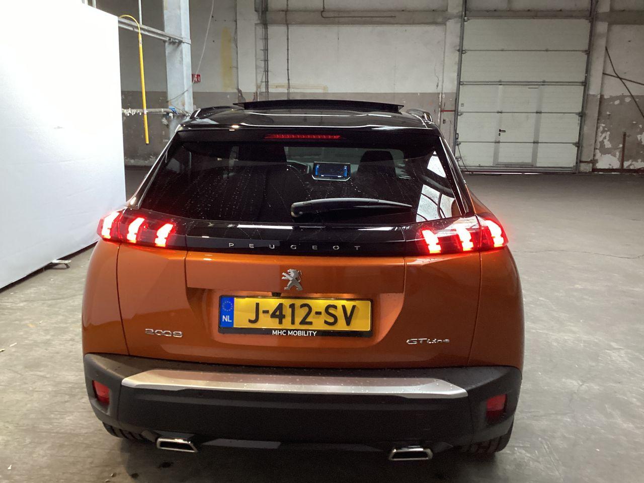 PEUGEOT 2008 1.2 PureTech GT-Line photo