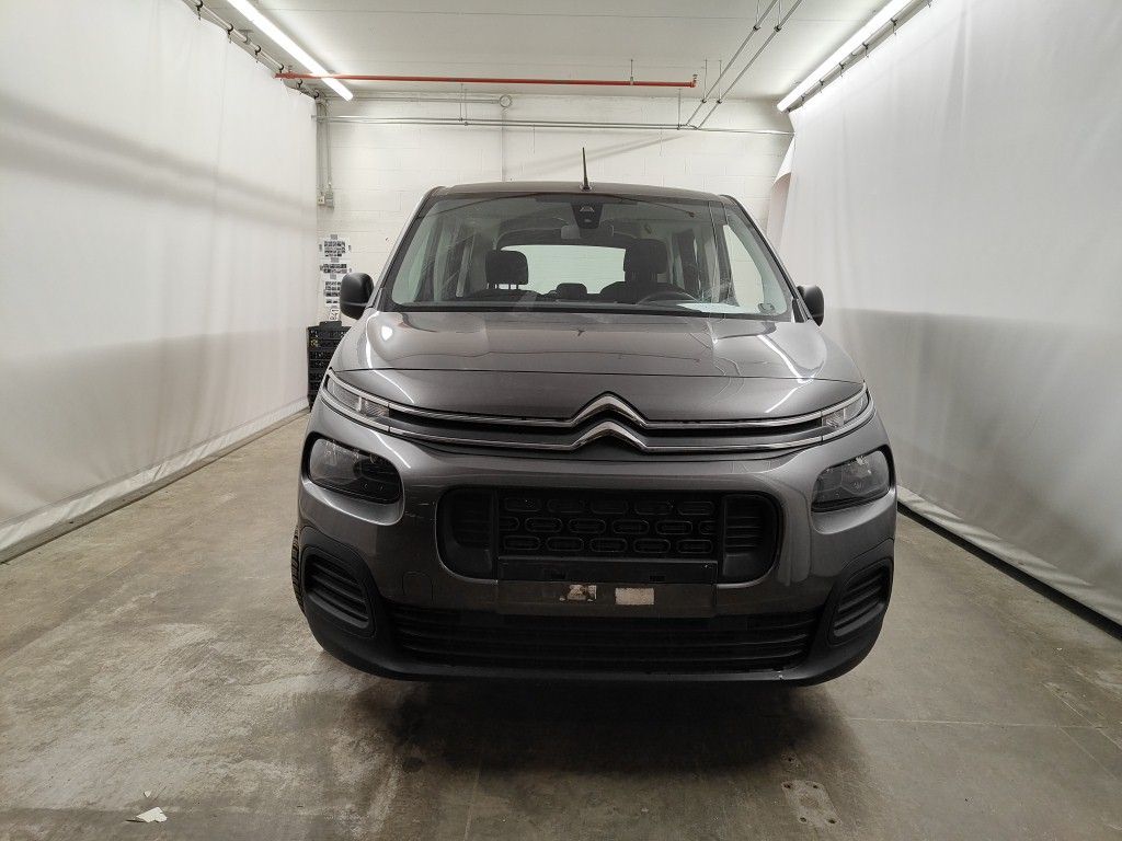 Citroën Berlingo Multispace 1.2 PureTech 110 MAN6 S&S Live M 5d photo